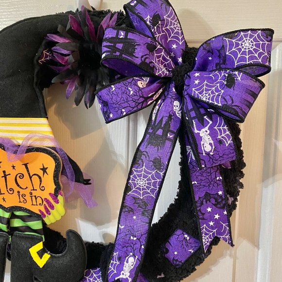 Halloween Wreath (indoor) The Witch is in! - Picture 3 of 5